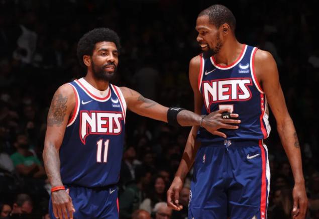 琼斯对阵国米3次过人百分百成功，传球突破14次（琼斯战国米3次过人全部成功，传球与突破合计14次）