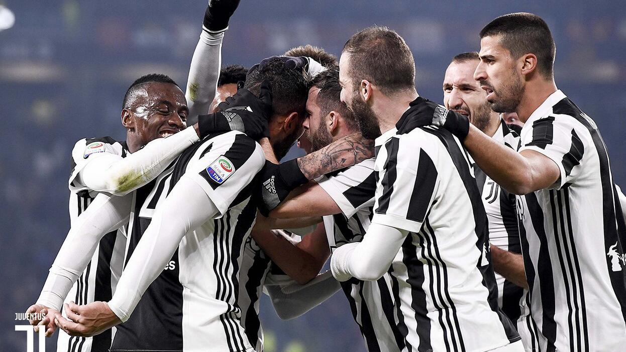 徐正源：看到中超排名低很伤心，我们应拯救中国足球的尊严（徐正源：中超排名落后让我心痛，必须捍卫中国足球的尊严）