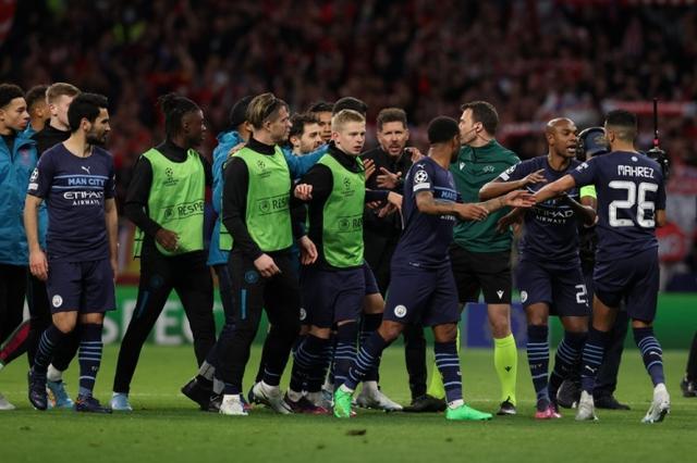 尤尔曼德：看起来波库受了一些撞击；希克是非常优秀的终结者（尤尔曼德：波库疑似遭遇撞击；希克终结能力极强）