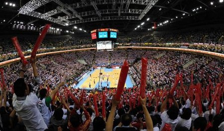 东体解读足联新规！亚冠更加没指望，女足发展受阻，一人成最大受害者（东体解析足联新政：亚冠前景更黯淡，女足受挫，一人成最大输家）