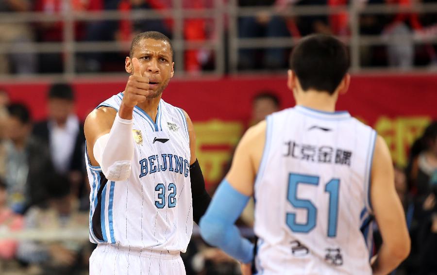 颜骏凌：这一年球队很不容易，夺冠靠的是积累（颜骏凌：艰难一年，冠军来自厚积薄发）