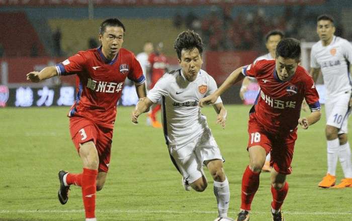 英媒：扬-迪奥曼德是曼联的备选，莱比锡为其标价8700万镑（英媒：曼联将扬-迪奥曼德列为备选，莱比锡要价8700万英镑）