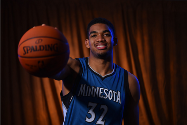 何有如此别 何有如此别